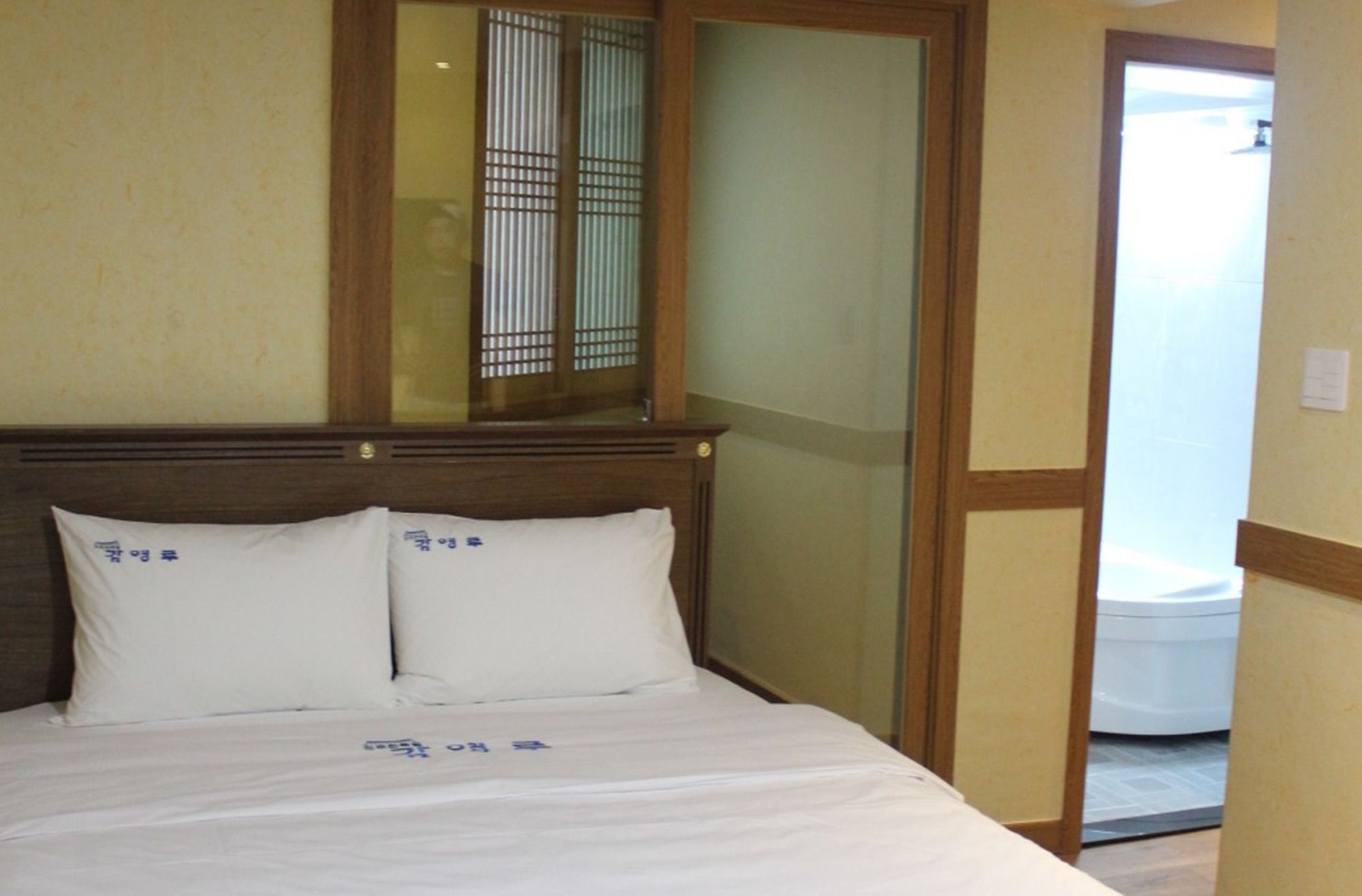 Gamyoungroo Jeonju Exterior foto